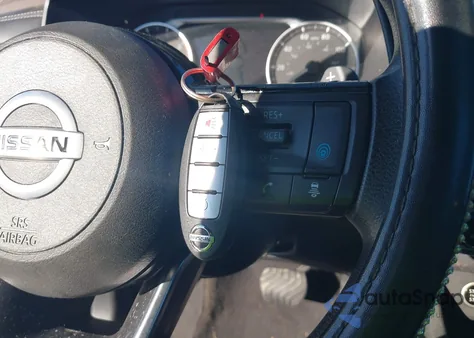 2021 Nissan Rogue Sv Fwd z USA, uszkodzony, nr VIN 5N1AT3BA9MC727284